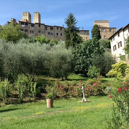 Le Romite Guest house *